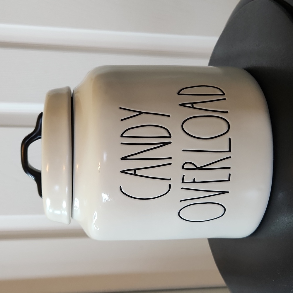 Rae Dunn canister